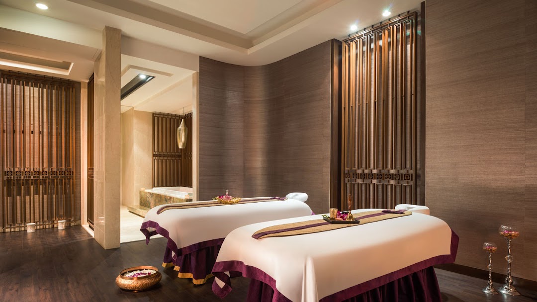 Da Nang luxury massage service brings a luxurious space