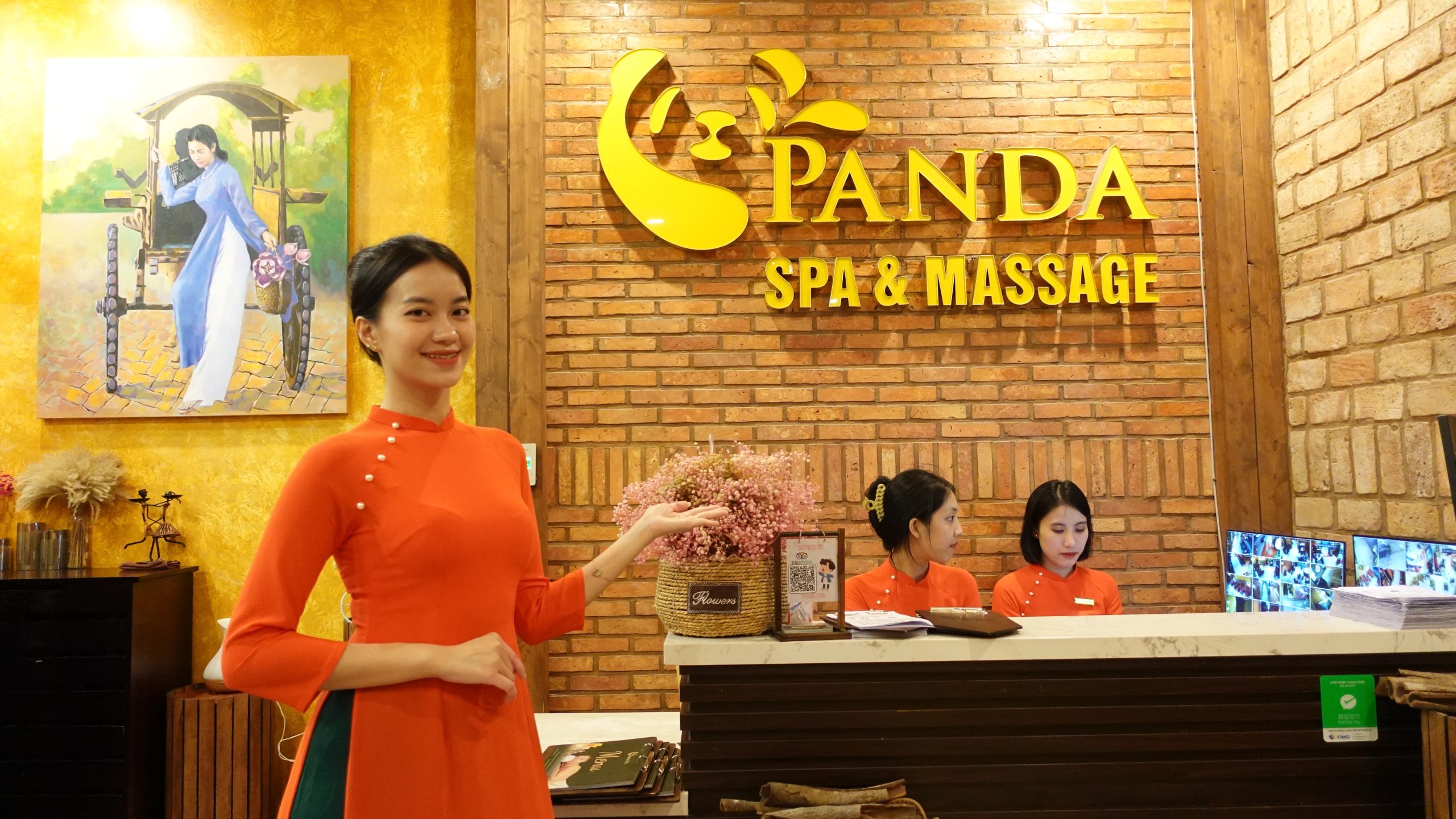 Let’s take a tour around Panda Relax Spa! 