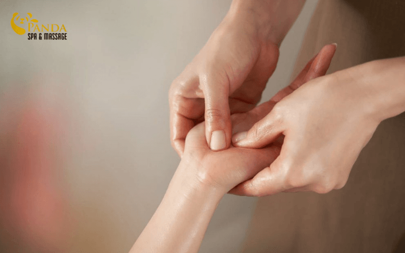 Massage Shiatsu Nhật Bản