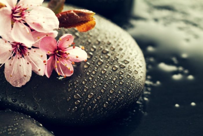 What is hot stone massage? The use of hot stone massage?