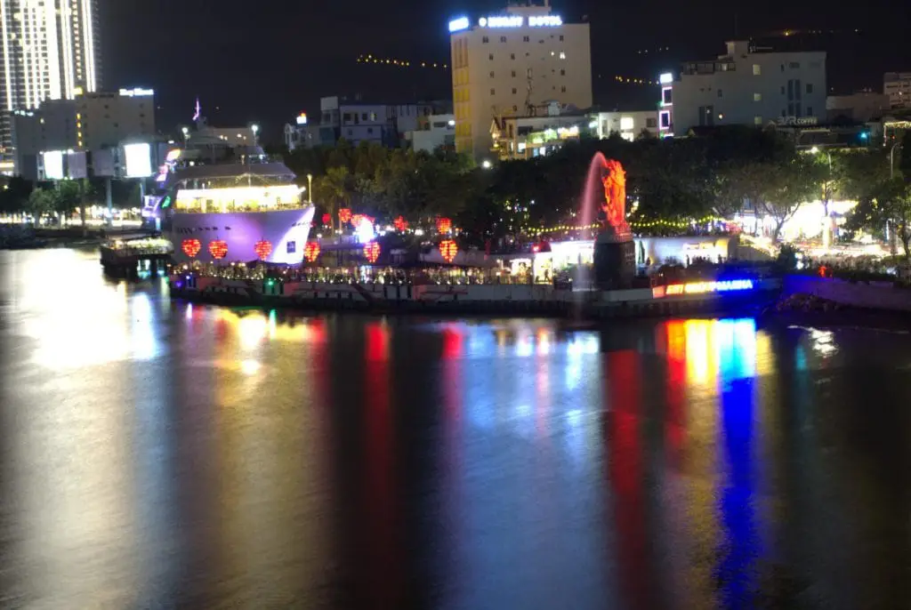 Cau-tinh-yeu-da-nang