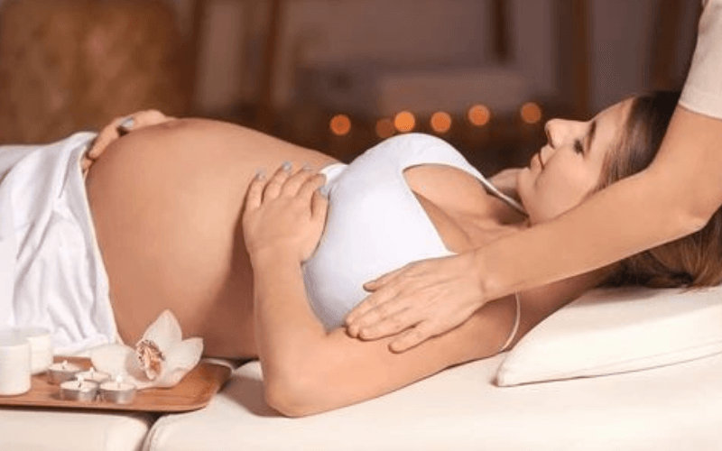 Massage cho bà bầu