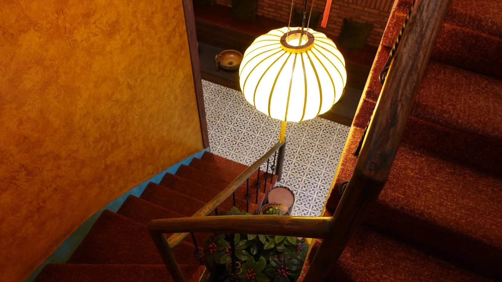 Cầu thang tại Panda Spa