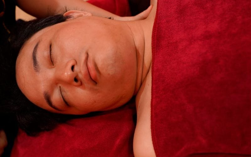 Massage toàn thân giá bao nhiêu