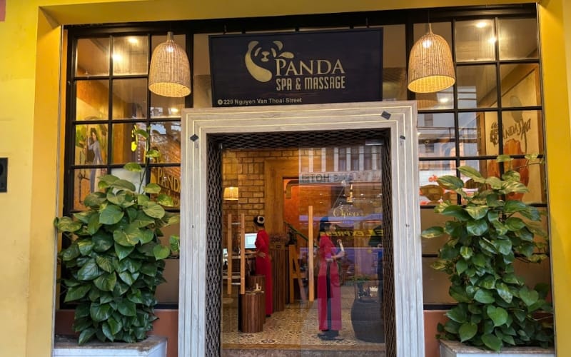 Panda Spa的家中婴儿按摩指导服务有何特别之处？