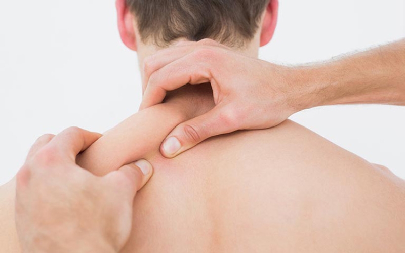 Giảm Đau Nhức Vai Gáy, Lưng, Cơ Bắp
