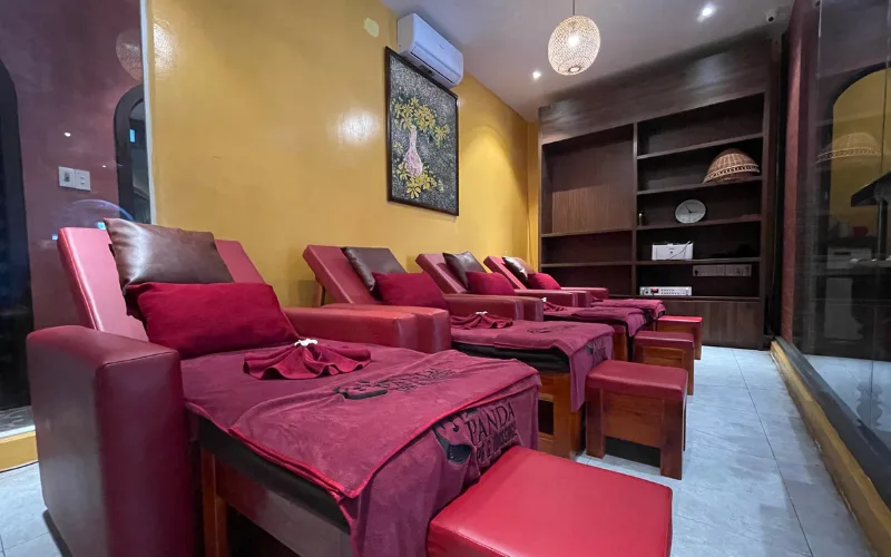bamboo massage at Panda Spa, a natural relaxation therapy in Da Nang