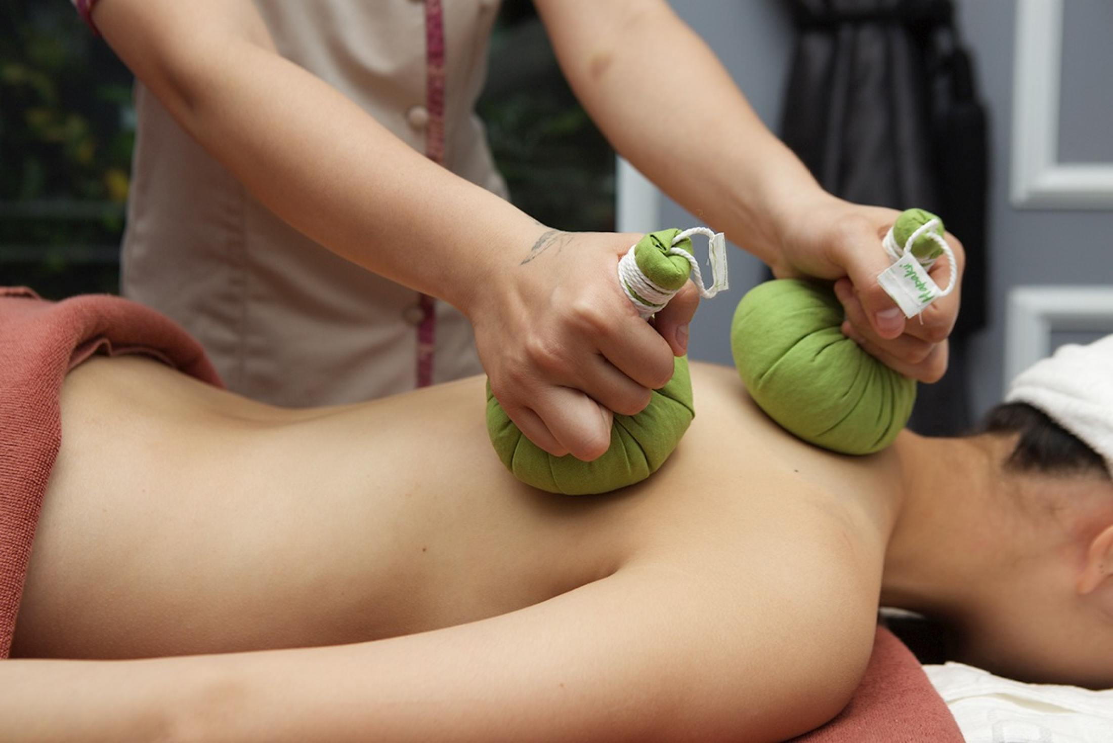 Thái độ tận tâm – ghi dấu ấn qua từng thao tác massage