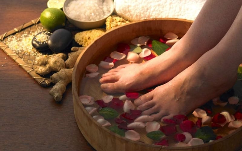 什么是足部按摩水疗？水疗中心有何独特之处？