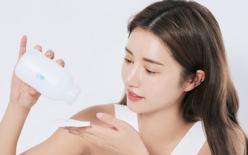 Bước 4: Toner - Cân bằng da sau khi làm sạch sâu