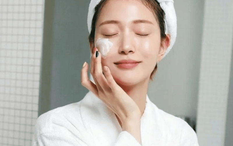 Dưỡng Ẩm – Chìa Khóa Cho Làn Da Trắng Mịn