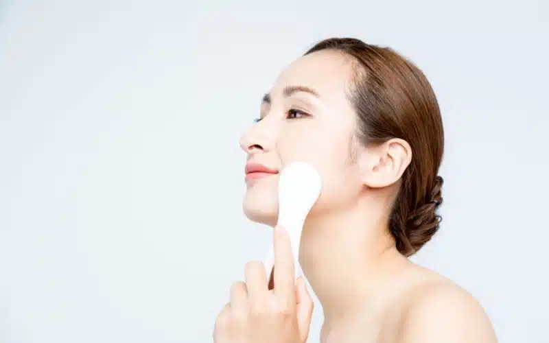 フェイシャルケアデバイス