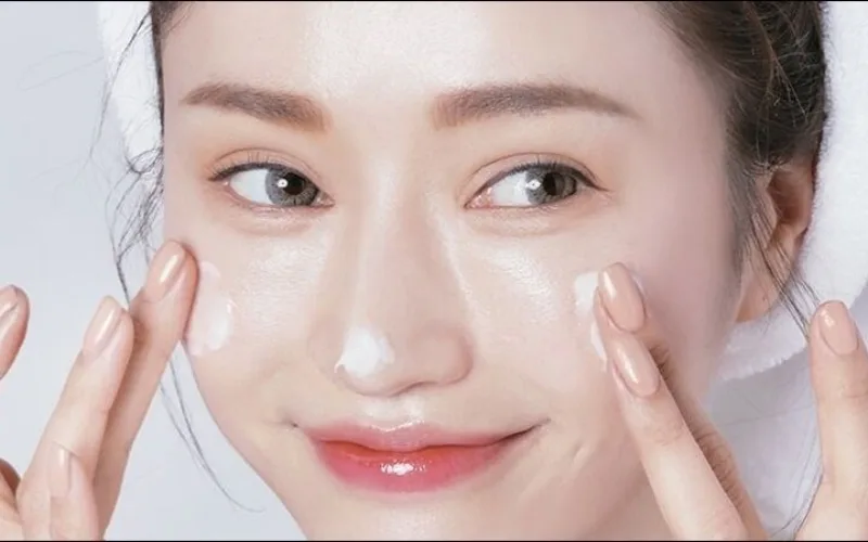 "轻薄优先，厚重随后"规则