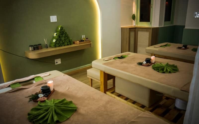 Yuni Spa hương thảo dược giữa lòng phố biển
