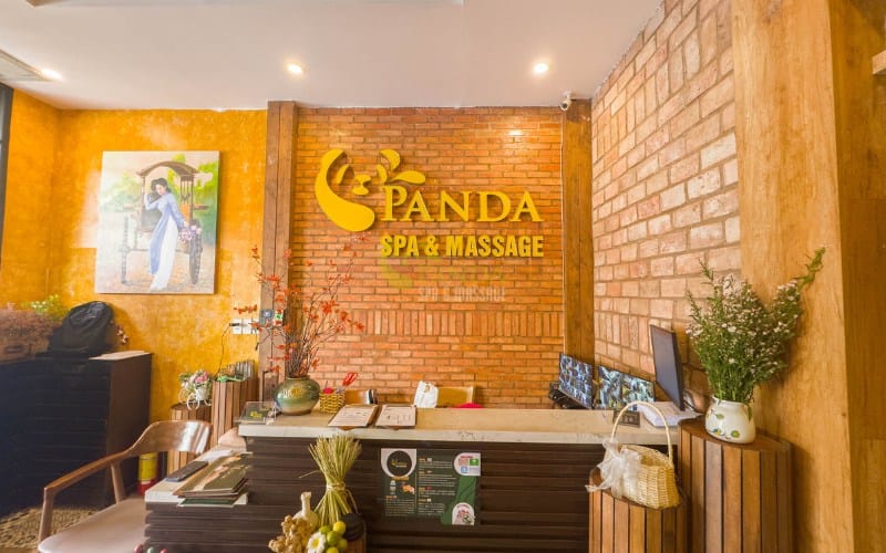 The mission of Panda Spa is to provide world-class relaxation experiences, harmoniously combining the quintessence of traditional nourishment with modern therapeutic methods. We believe that health and beauty are not just about appearance but are also the result of a healthy body from within and a relaxed, clear mind. Therefore, every therapy at Panda Spa is designed not only to solve immediate problems such as aches and tension but also to create a sustainable state of balance for the body.