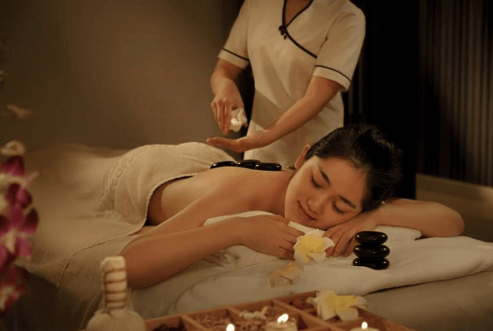 (English) Herbal Hair Wash with Hot Stone Massage: Home Relaxation Guide 2025