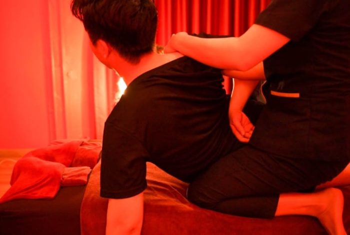 (English) Thai Massage Session – Discover the Complete Treatment for the Body