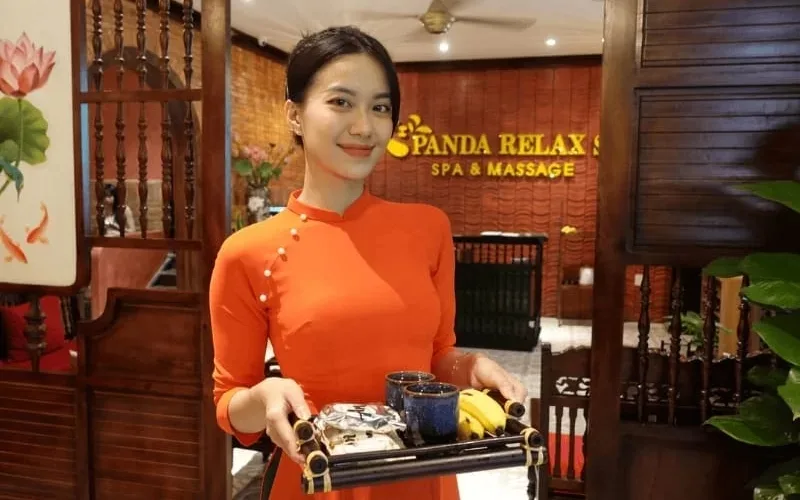 bamboo massage at Panda Spa, a natural relaxation therapy in Da Nang