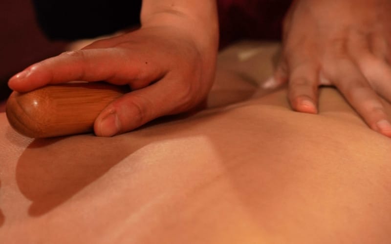 massage tre gần đây