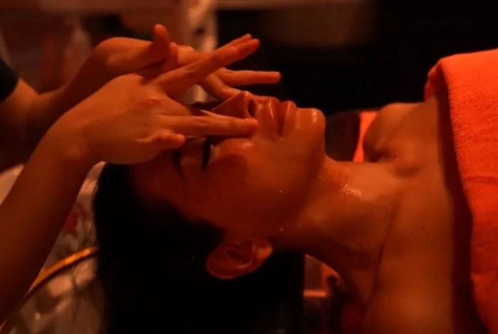 (English) Simple Guide to Facial Acupressure Massage at Home