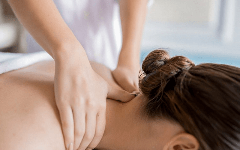 hướng dẫn massage cổ vai gáy