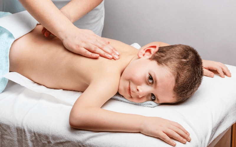 bao nhiêu tuổi là được đi massage