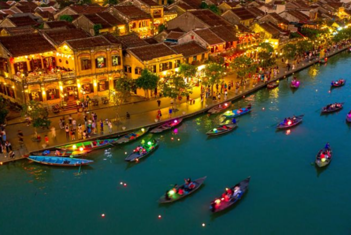 (Tiếng Việt) Top 15 Địa Điểm Du Lịch Đà Nẵng 2025 – Hành Trình Trải Nghiệm Và Thư Giãn Tuyệt Vời Cùng Panda Spa