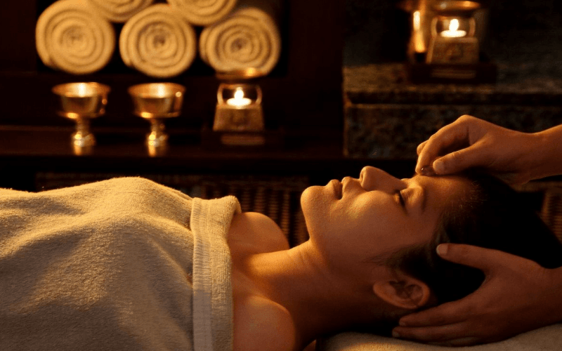 massage đầu vai cổ lưng 