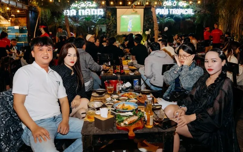 entertainment spots near Panda Spa