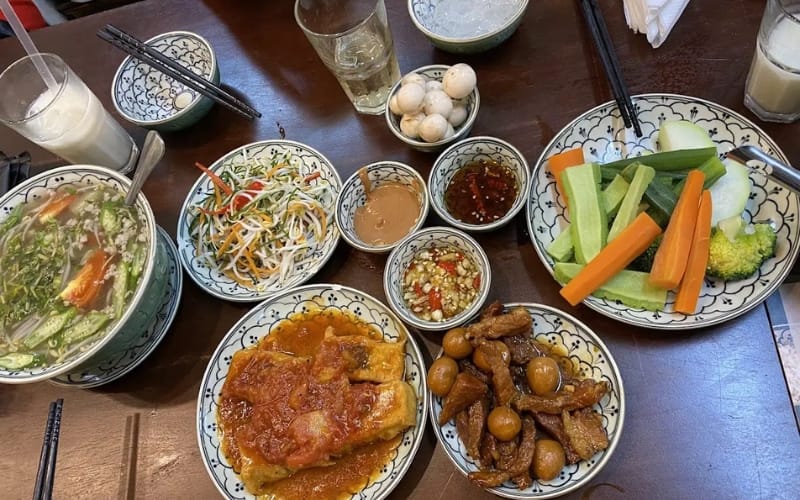 những quán ăn gần Panda Spa