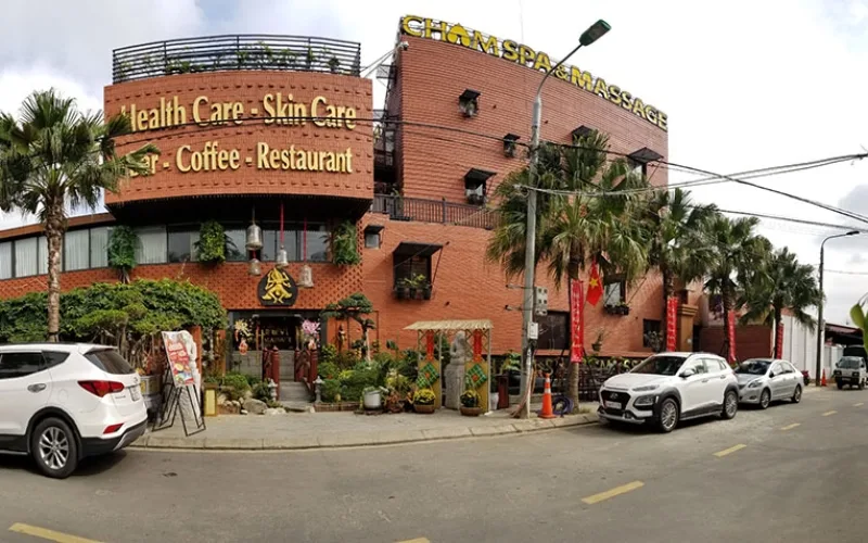 spa massage near center