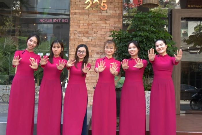 (Tiếng Việt) Top Trung Tâm Đào Tạo Massage Đà Nẵng Uy Tín 2025