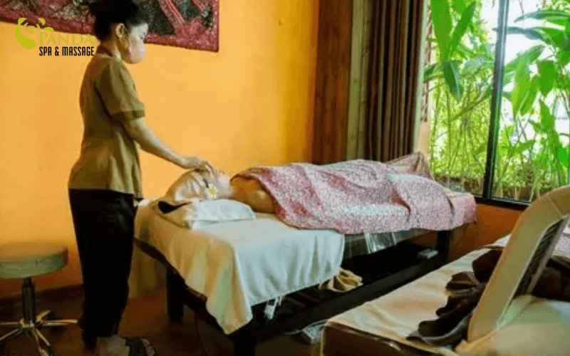 Massage Aroma Gần Cầu Rồng