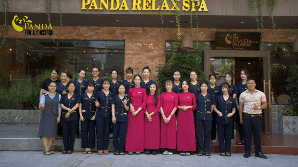 spa接待员员工照片