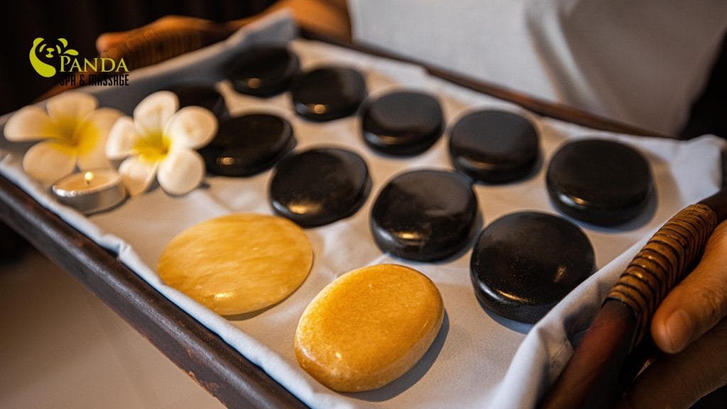 뜨거운 돌 바디 마사지의 이점