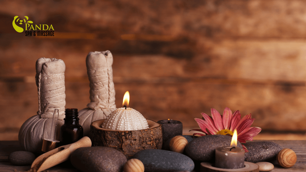 Massage body bằng tinh dầu