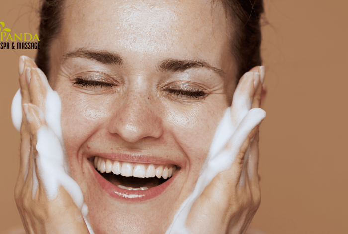 温和安全的顶级8款敏感皮肤洁面乳