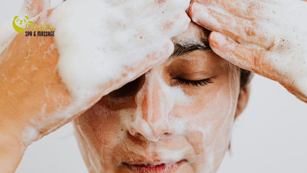 way to create facial cleanser foam
